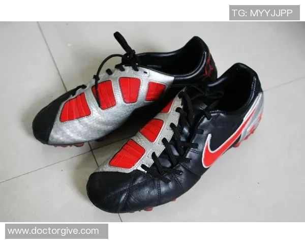 球星同款千元足球鞋推荐Top3